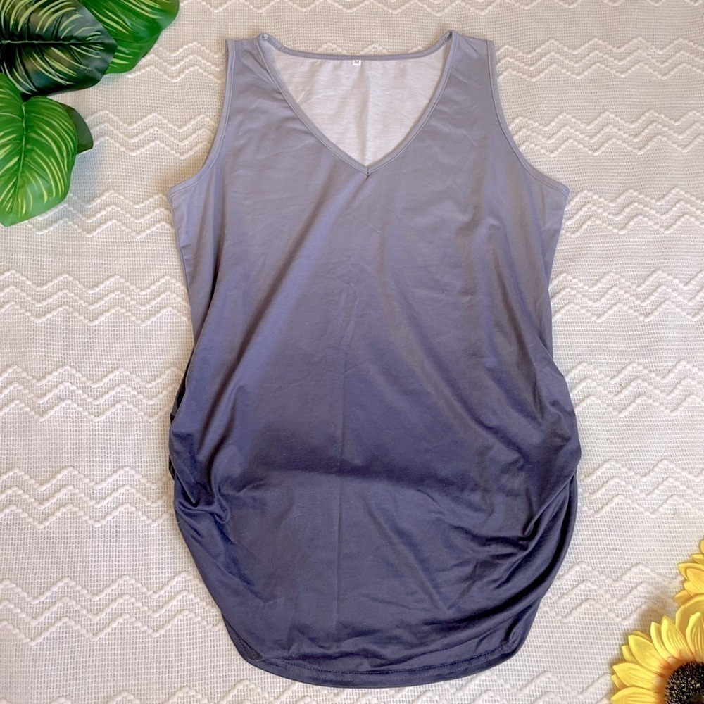 Women’s Gradient Tank Top - Picture 2 of 4